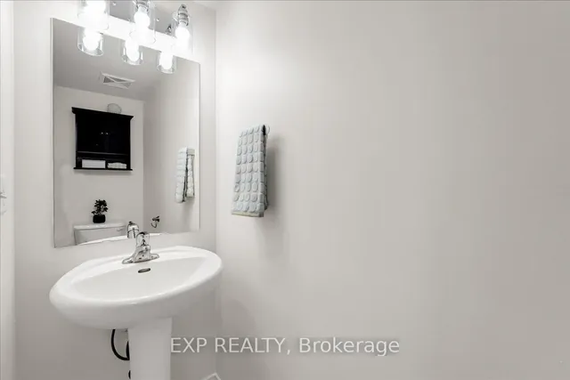 Additional image 23 of 2468 Post Rd Unit 14