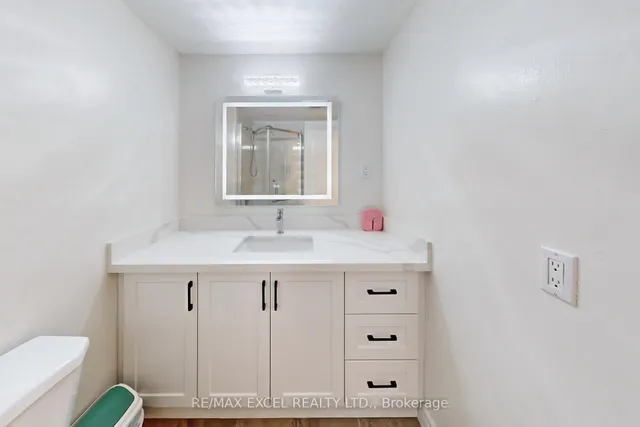 Additional image 37 of 43 Sonmore Dr