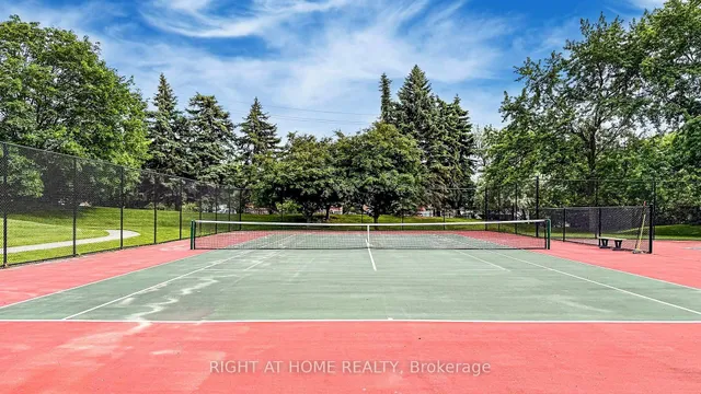 Additional image 37 of 1121 Steeles Ave Unit PH202