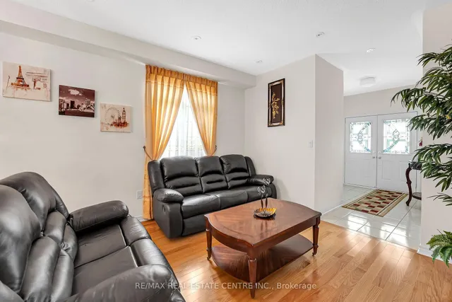 Additional image 11 of 18 Kawana Rd