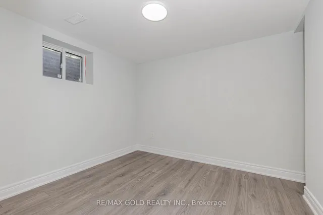 Additional image 40 of 31 Braemar Dr