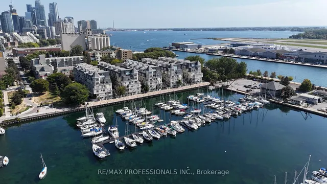 Additional image 24 of 36 Stadium Rd Unit 562