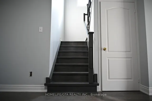 Additional image 10 of 82 Treasure Dr