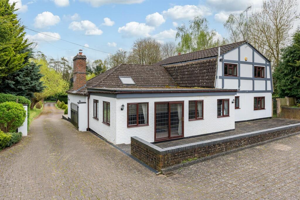 Additional image 31 of Reynards Road, Welwyn