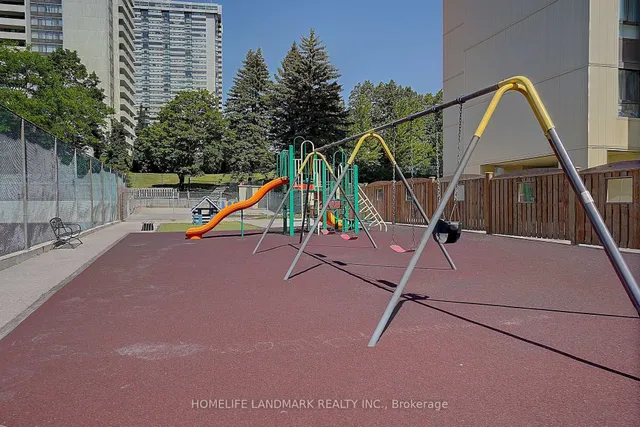 Additional image 33 of 350 Seneca Hill Dr Unit 1605