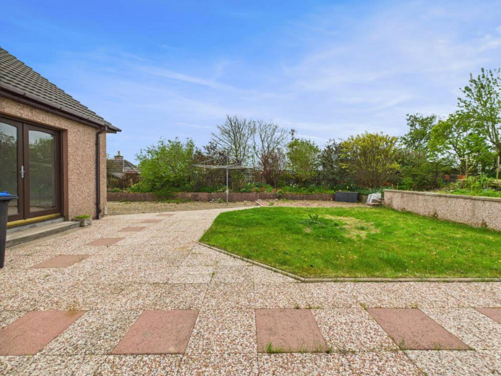 Additional image 31 of Main Street, Garmond, AB53