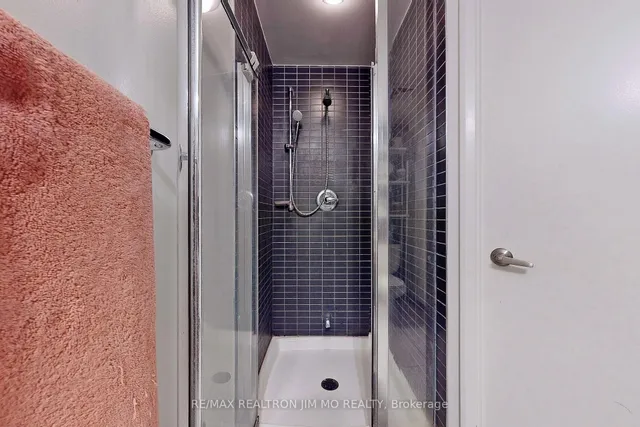 Additional image 22 of 21 Carlton St Unit 3809