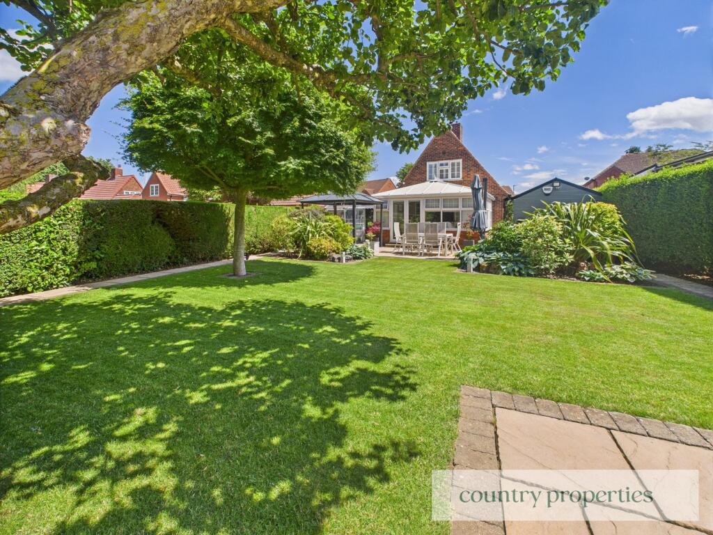 Additional image 30 of Peartree Lane, Welwyn Garden City, AL7