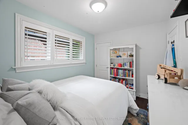 Additional image 19 of 106 West Deane Park Dr