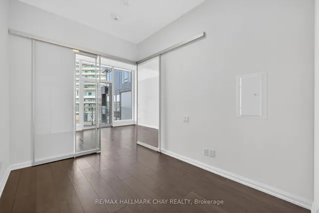 Additional image 23 of 4208 Dundas St Unit 522