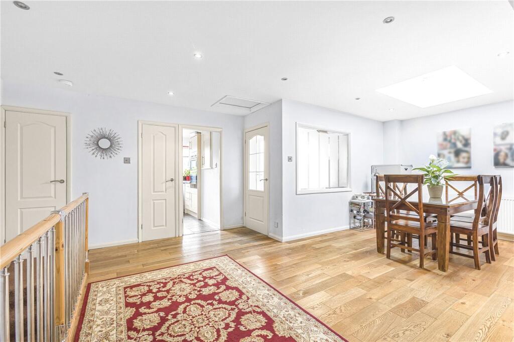 Additional image 4 of The Chase, Welwyn, AL6