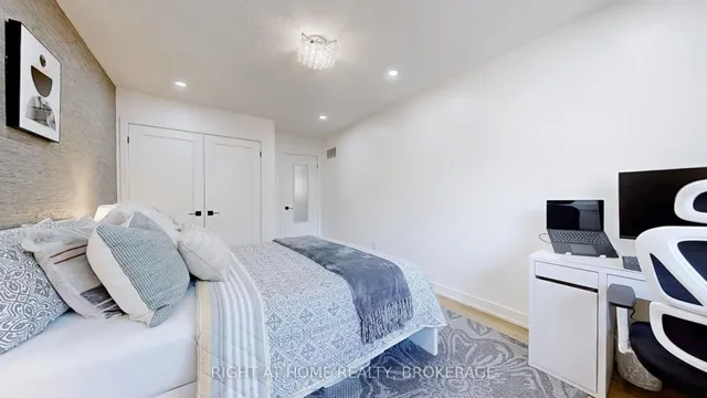 Additional image 28 of 4193 Longmoor Dr Unit 2