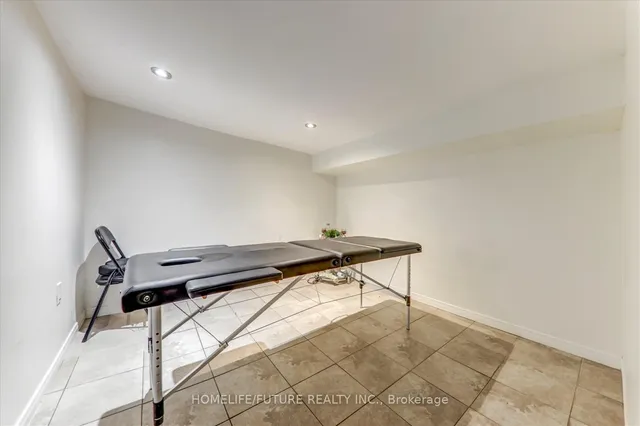 Additional image 31 of 12 Innes Ave