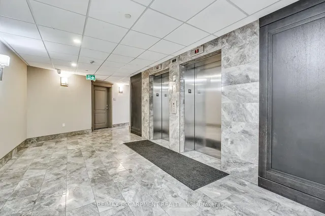 Additional image 6 of 125 Shoreview Pl Unit 514