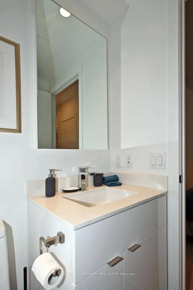 Additional image 21 of 7 Grenville St Unit 1108