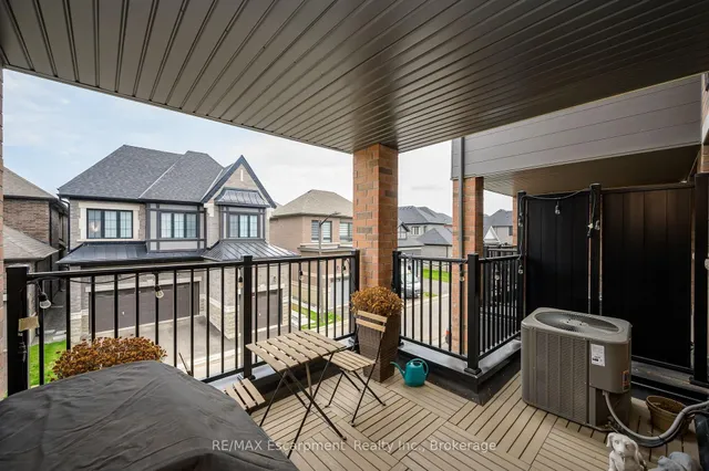 Additional image 18 of 3401 Sixth Line