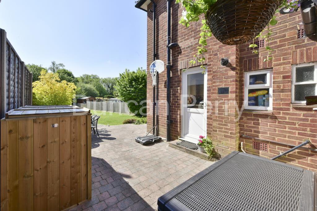 Additional image 14 of Bluebridge Avenue, Brookmans Park