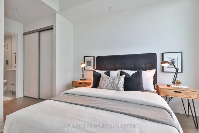 Additional image 22 of 1926 Lake Shore Blvd Unit 2006