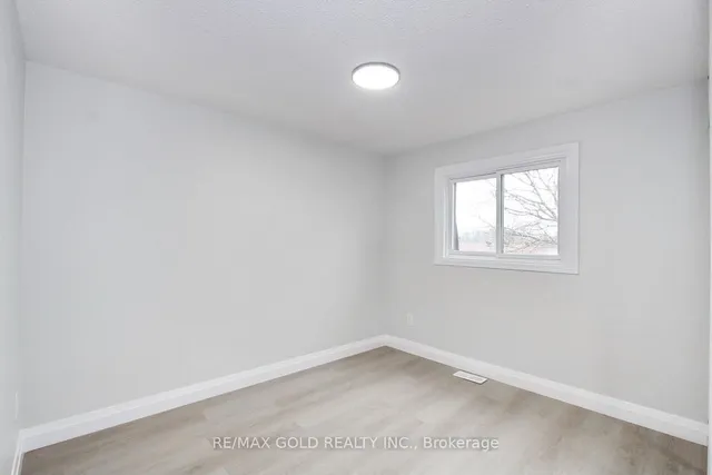 Additional image 15 of 62 Ashton Cres Unit 62