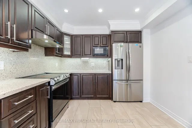 Additional image 15 of 58 Frontenac Cres