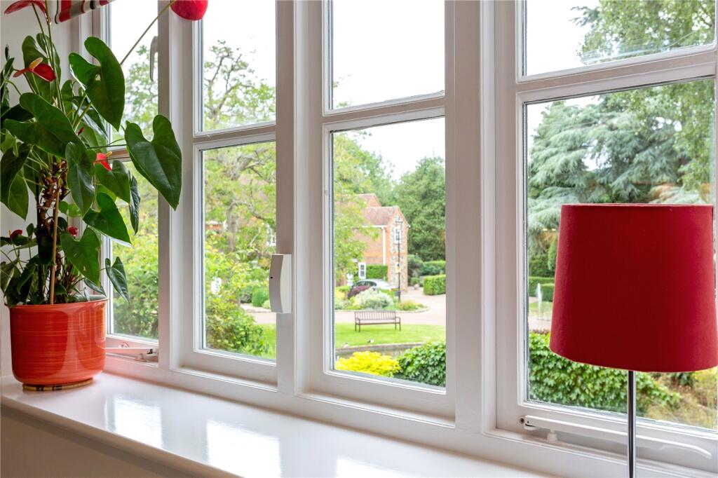 Additional image 4 of Sir Josephs Walk, Harpenden, Hertfordshire, AL5