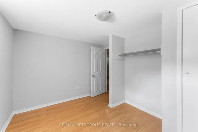 Additional image 36 of 154 Fitzgibbon Ave