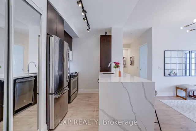 房产图片 7 - 56 Annie Craig Dr 单元 2304