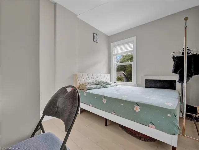 Additional image 16 of 214 Mary St