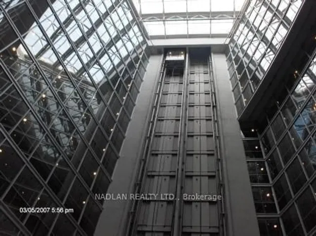 Additional image 4 of 650 Queens Quay Unit 305