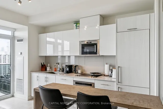 Additional image 16 of 330 Richmond St Unit 2507