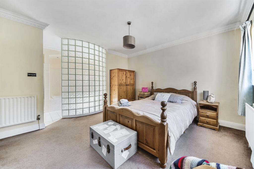 Additional image 10 of Old Watford Road, Bricket Wood, St. Albans