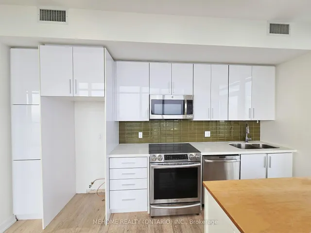 Additional image 11 of 2220 Lakeshore Blvd Unit Uph08