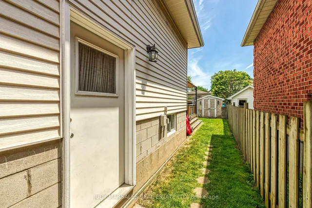 Additional image 35 of 59 East 26th St