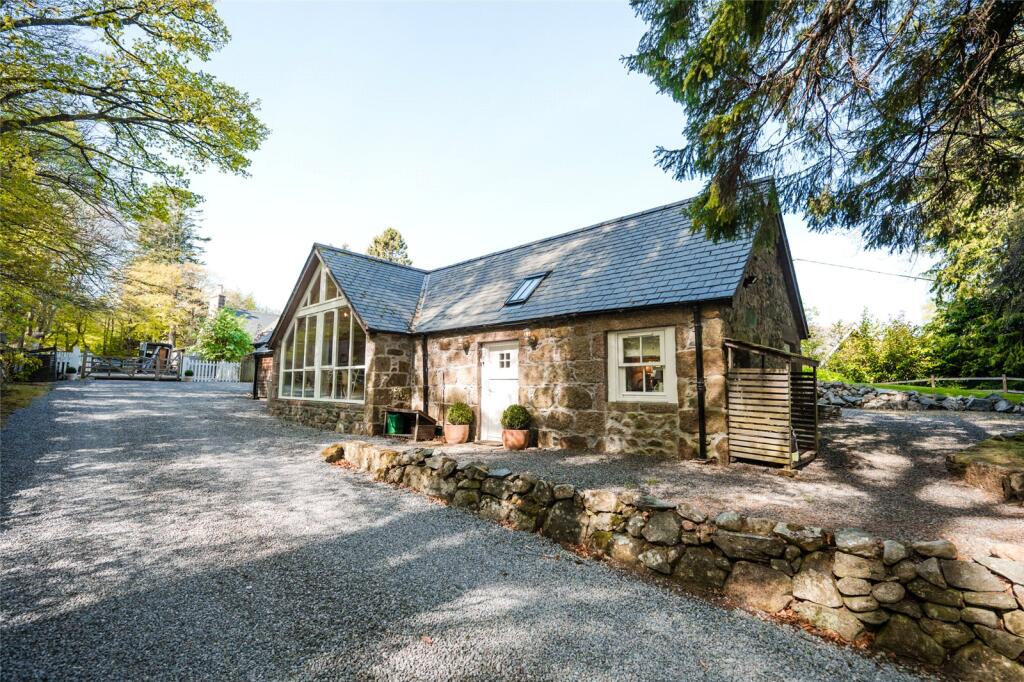 Additional image 53 of South Manse and Coo Hoose, Birse, Aboyne, Aberdeenshire, AB34