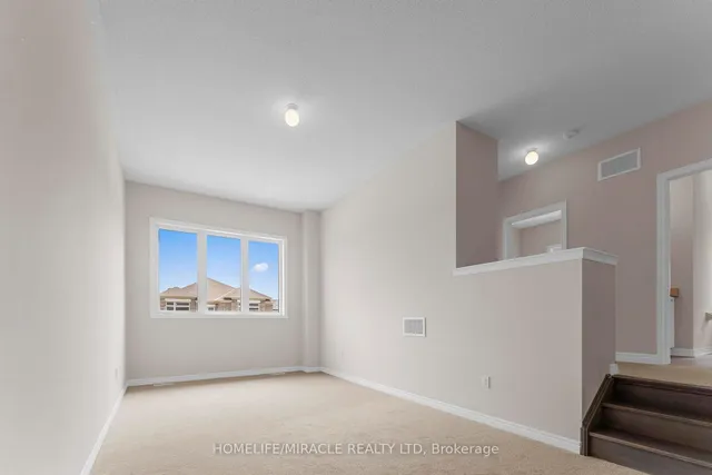 房产图片 23 - 873 Logan Dr