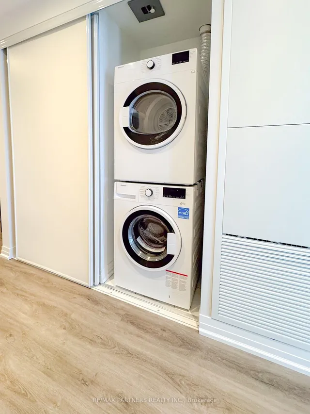 Additional image 14 of 251 Jarvis St Unit 1625