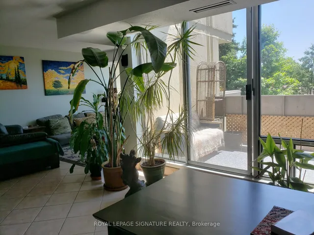 Additional image 12 of 1300 Marlborough Crt Unit 314