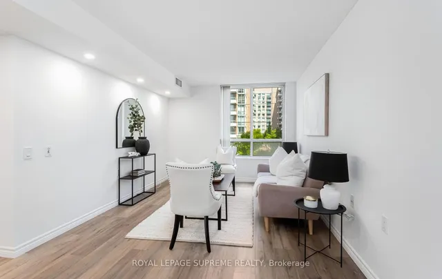 Additional image 13 of 35 Finch Ave Unit 502