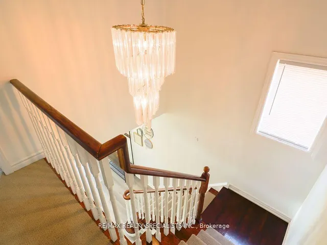 Additional image 22 of 10 Banington Cres