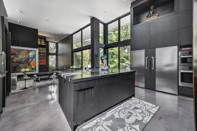 Additional image 17 of 1516 Duncan Rd