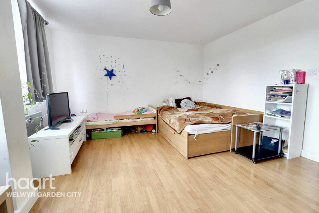 Additional image 6 of Town Centre, Hatfield