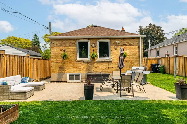 房产图片 13 - 33 Mendip Cres