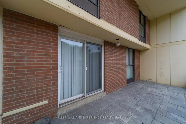 Additional image 23 of 4661 Jane St Unit 145