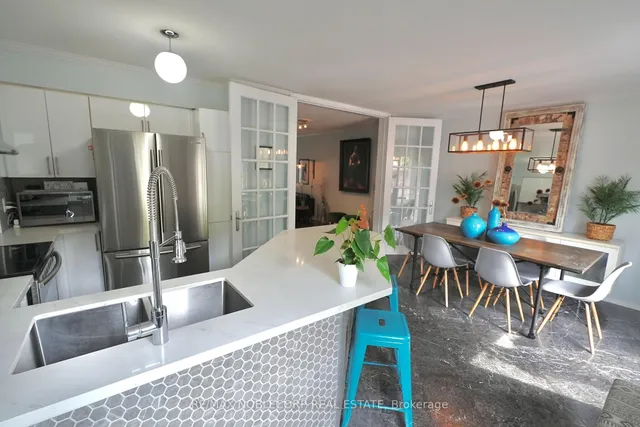 Additional image 10 of D-17 Overlea Blvd