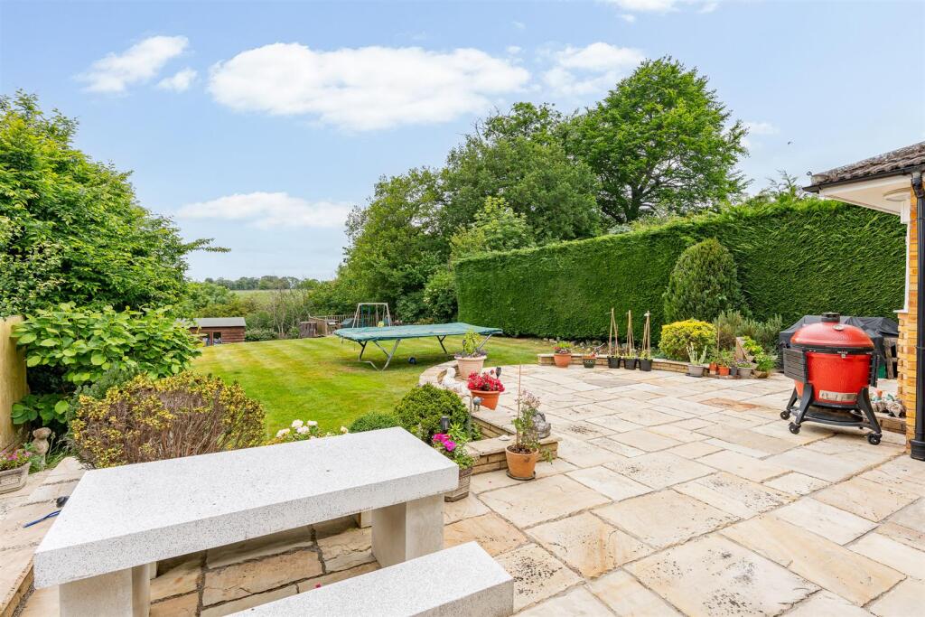 Additional image 31 of Warren Way, Welwyn