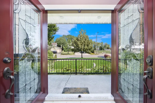 Additional image 2 of 7606 Netherwood Rd