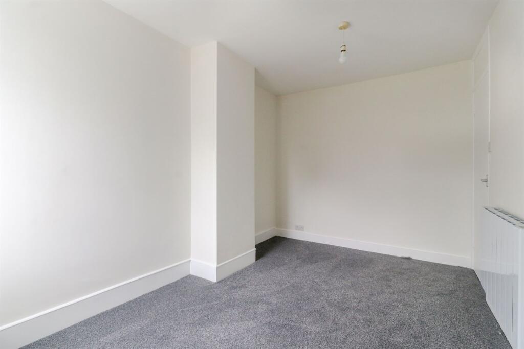 Additional image 5 of Boundary Road