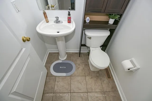 Additional image 22 of 47 Garibaldi Dr