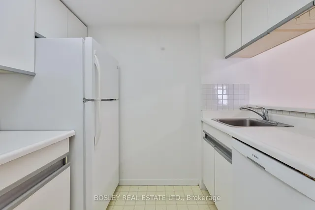 Additional image 6 of 1001 Bay St Unit 2108