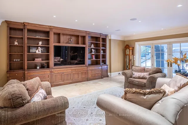 Additional image 28 of 43 North Dr